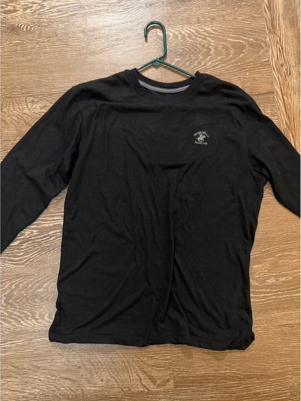 Beverly Hills Polo Club Men's Long Sleeve Black T-Shirt Medium